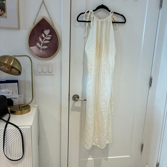 Bella Dahl Cream Halter Maxi Dress Medium